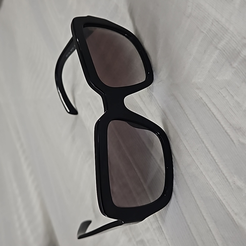 SOLD- Prada occhiali da sole sunglasses